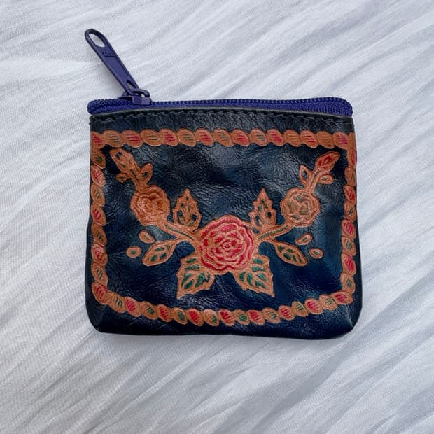 💌Vintage Hand-Painted Floral Leather Co