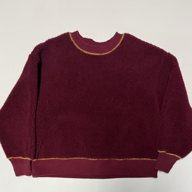 여성 유니클로 x JW앤더슨 뽀글이 플리스 맨투맨 M