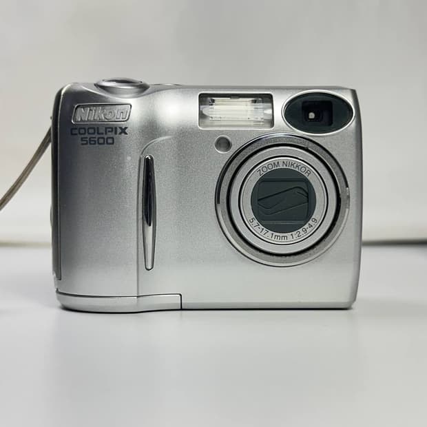 nikon coolpix 5600 니콘 쿨픽스 디카 카메라 똑딱이