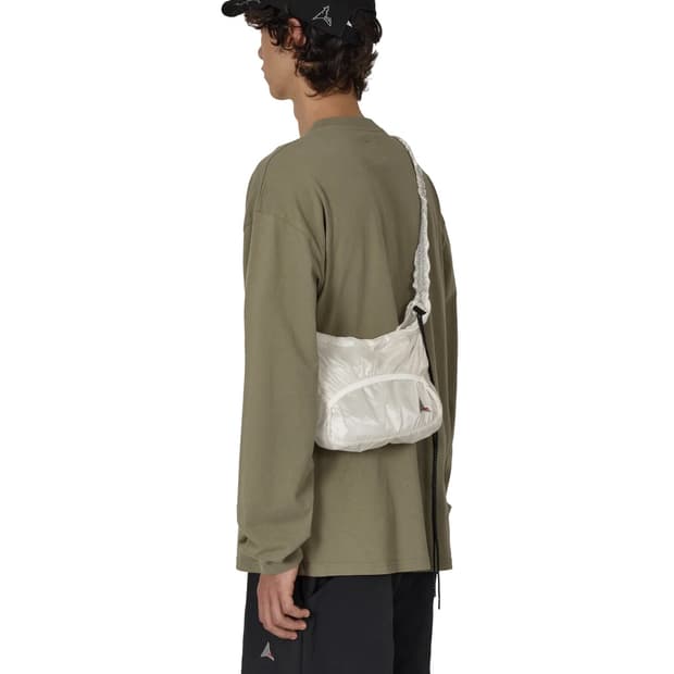 로아 하이킹 26ss LAKI 스몰 패커블 노트백/위스피 클라우드