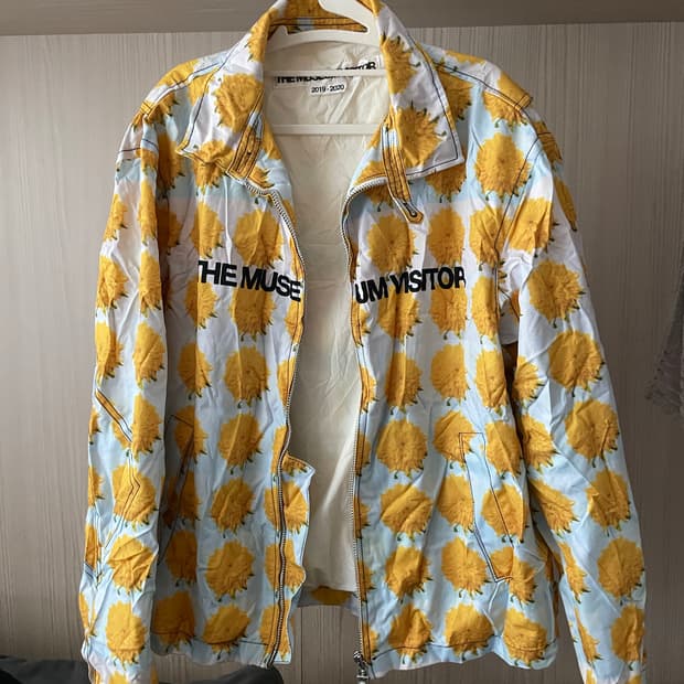 더뮤지엄비지터 플라워 자켓 L