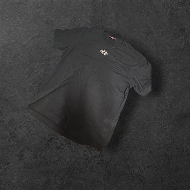 디젤 메탈 D 티셔츠