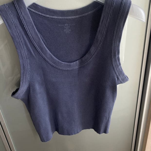 brandy melville 브랜디멜빌 슬리브리스 블루