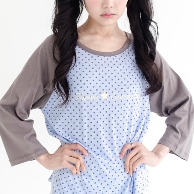샵페어리 티셔츠 dot raglan sleeve top 