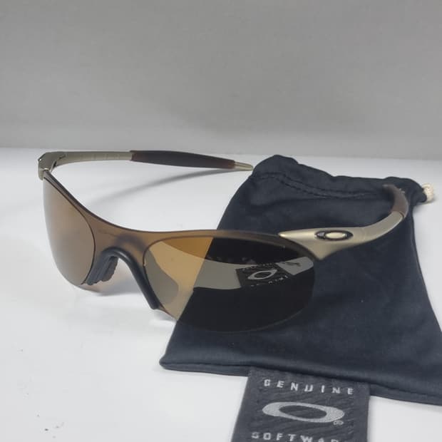 오클리 뉴 제로(1999) FMJ 플래티넘