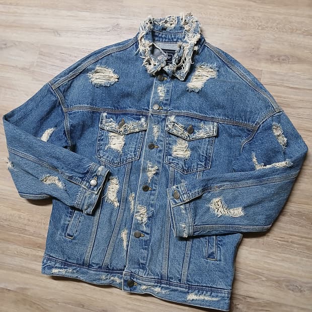 로맨틱크라운 데미지 트러커 남녀공용 데님자켓 청자켓