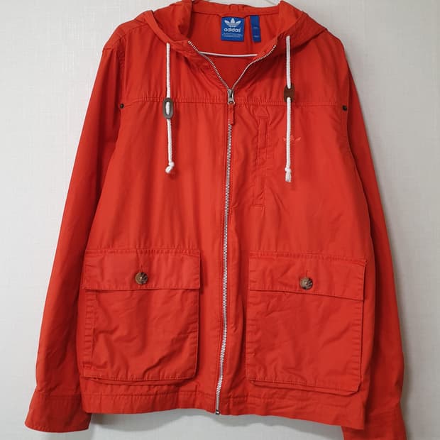 아디다스 여성 후드 자켓 95사이즈 