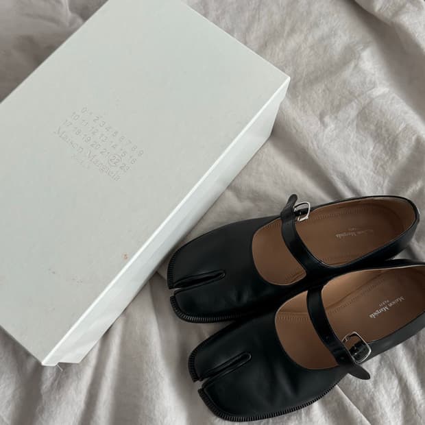 (네고가능) 메종 마르지엘라 타비 메리제인 (블랙 240, 38사이즈)