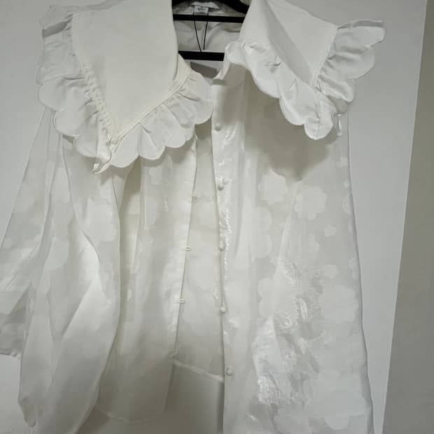 1. 블라우스 처분