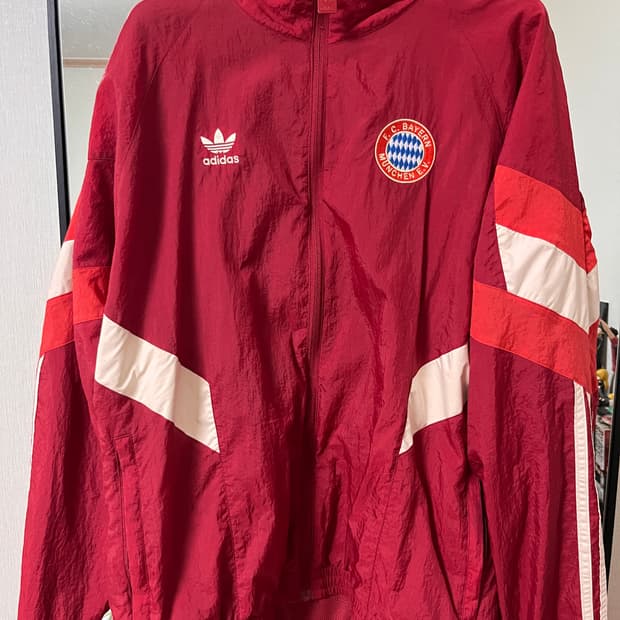 아디다스 뮌헨 바람막이