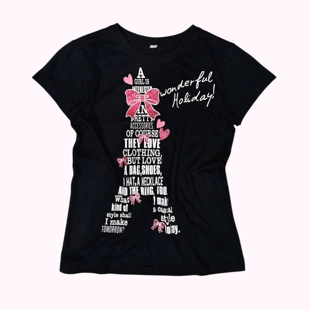 kitsch girl ribbon lettering t-shirt