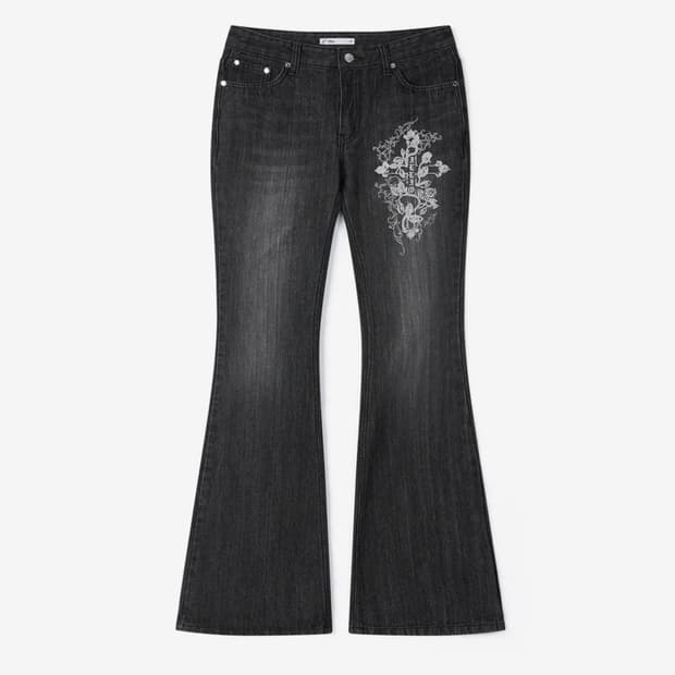 일리오 Black Cathy Cross bootscut denim