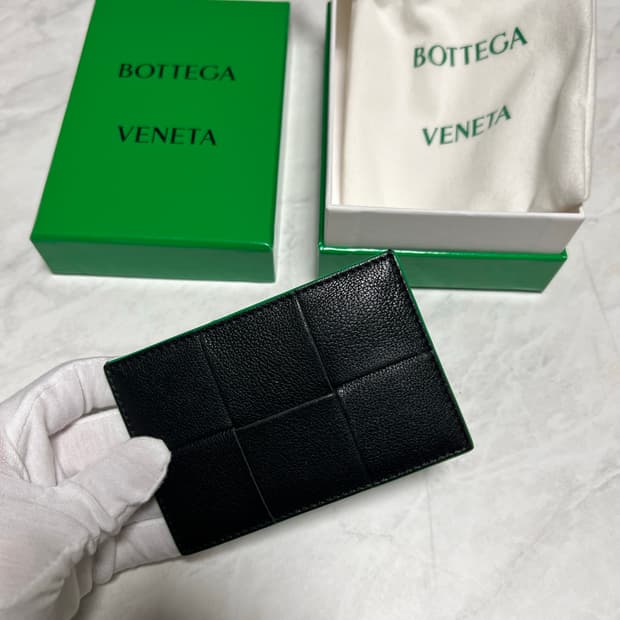 보테가베네타 레더 카드지갑