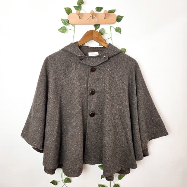 색실 콕콕 케이프 코트