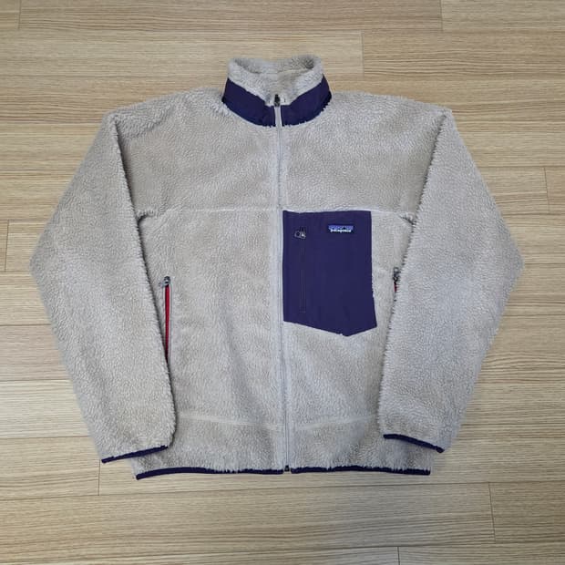 파타고니아  클래식 레트로 X 플리스 점퍼 내추럴