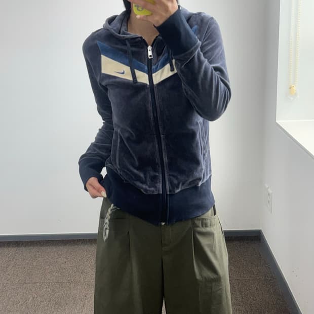 Nike 나이키 스몰로고 네이비 벨벳 후드집업