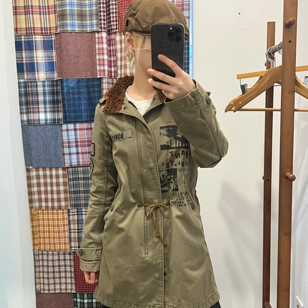 히스테릭글래머 카키 프린팅 퍼 롱 파카