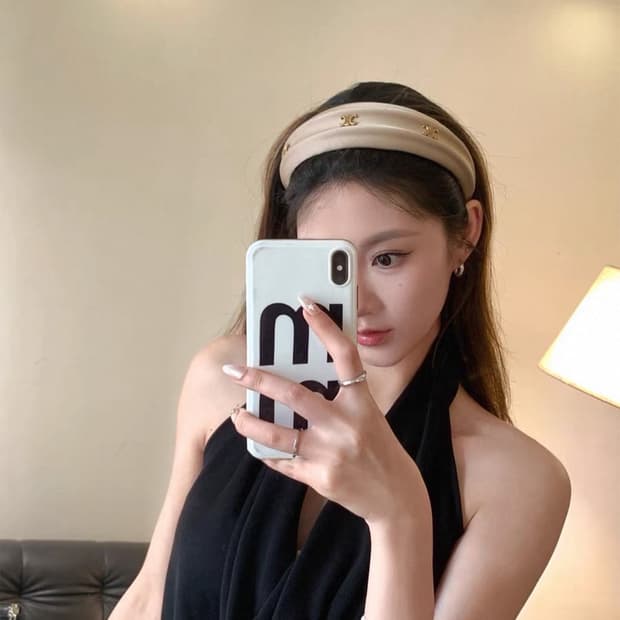 셀린느 실크 헤어밴드 베이지