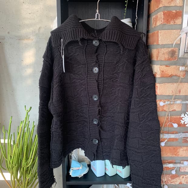 Perverze 퍼버즈 하이넥 카라 니트 가디건