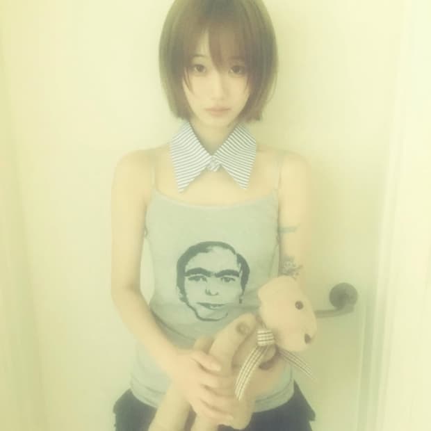 구해요) 럽캔빈티지 커스텀 나시 lovecannedfruit