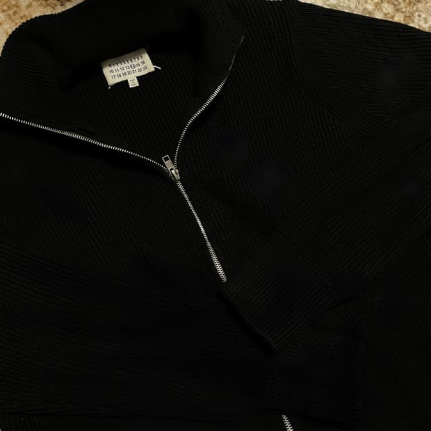 마르지엘라 2-way 니트집업