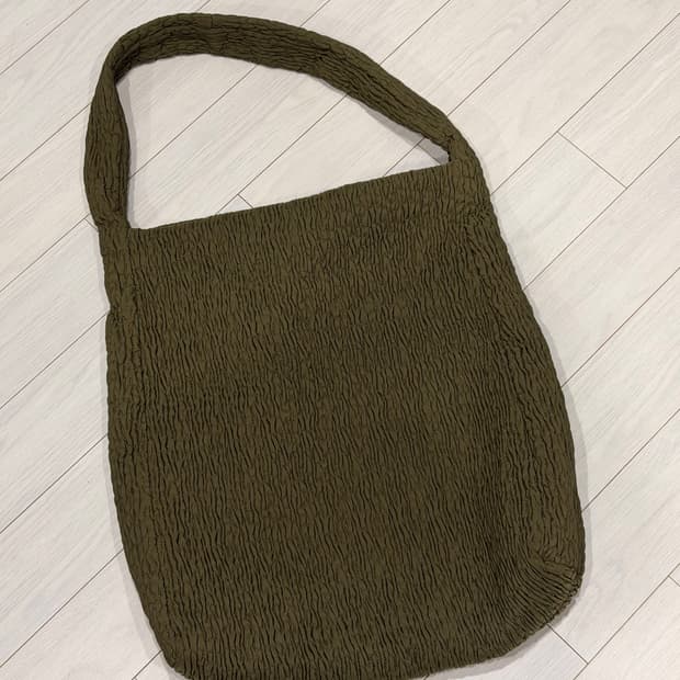 [정품] COS 플리츠백