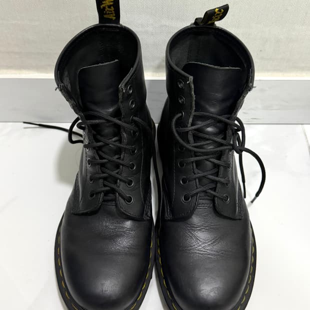 [Dr. Martens] 닥터마틴 1460 8홀 부츠 260