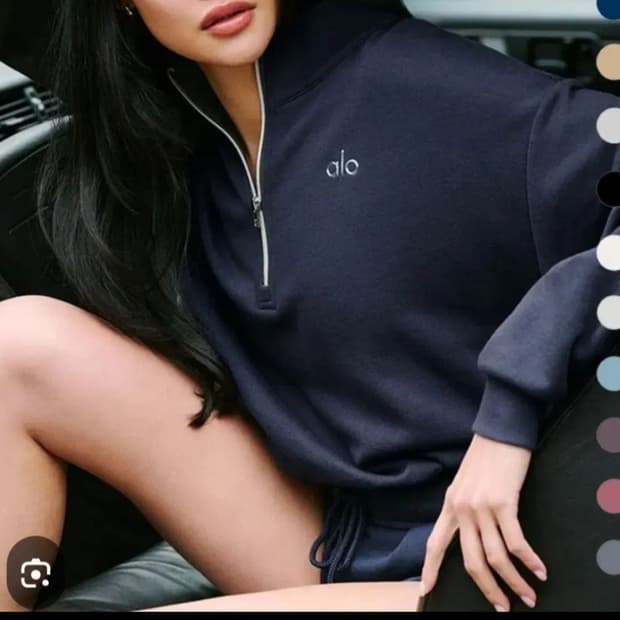 ALO 네이비 하프집업 맨투맨