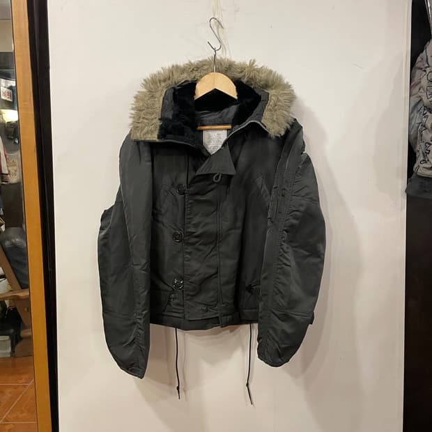 알파인더스트리 리메이크 크롭봄버 S