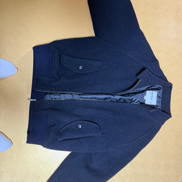 홀리선 부클 자켓 판매합니다(다크네이비)