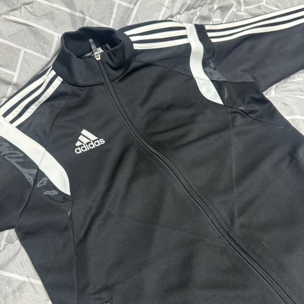 아디다스 검정 블랙 져지 95 M