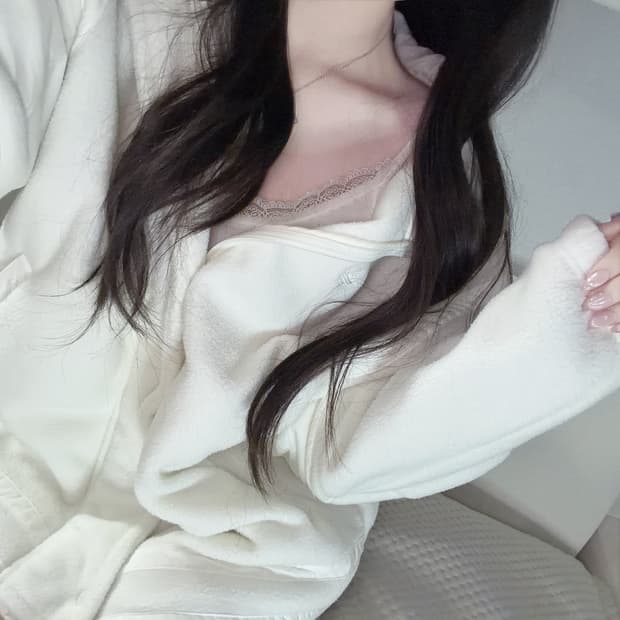 아디다스 아이보리 눈꽃 아방 후리스 자켓 s 🐰🤍