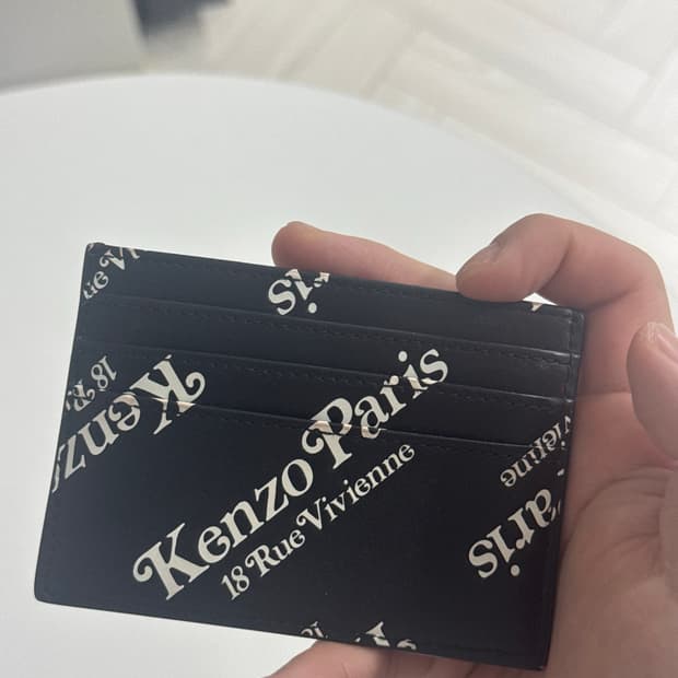 겐조 베르디 콜라보 카드지갑 판매합니다