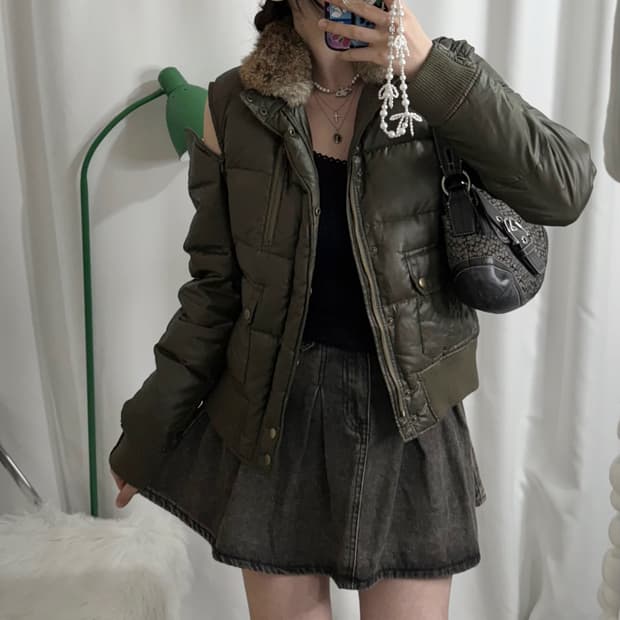 카키 레빗 퍼 다운 패딩 자켓