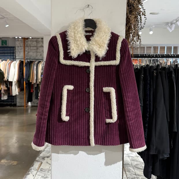 미우 미우 버건디 2017fw 시어링 트리밍 코듀로이 자켓