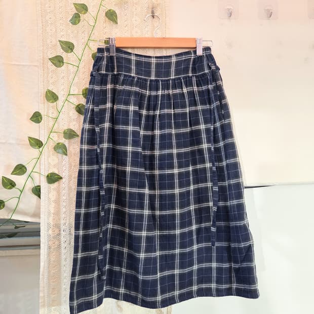 체크 너드 스커트