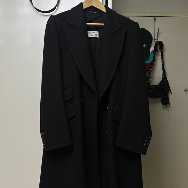 마르지엘라 검정 여성 코트 
