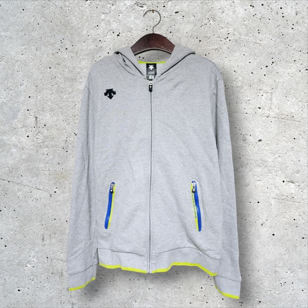 데상트 에센셜 트레이닝 후드집업 (95/M)