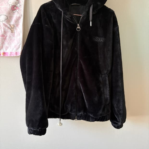 널디 블랙 퍼 후드