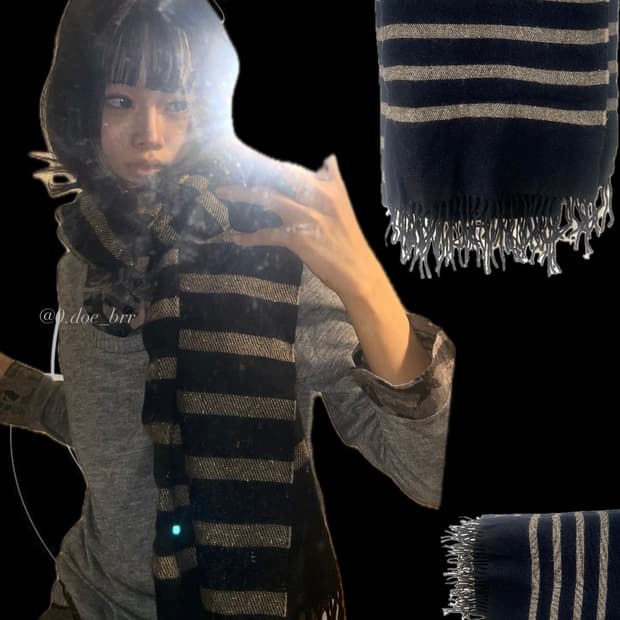 골드x블랙 스트라이프 머플러