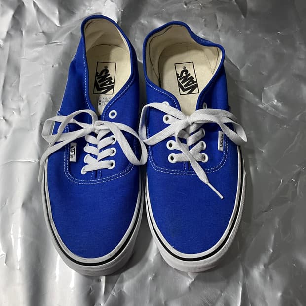 반스 어센틱 블루