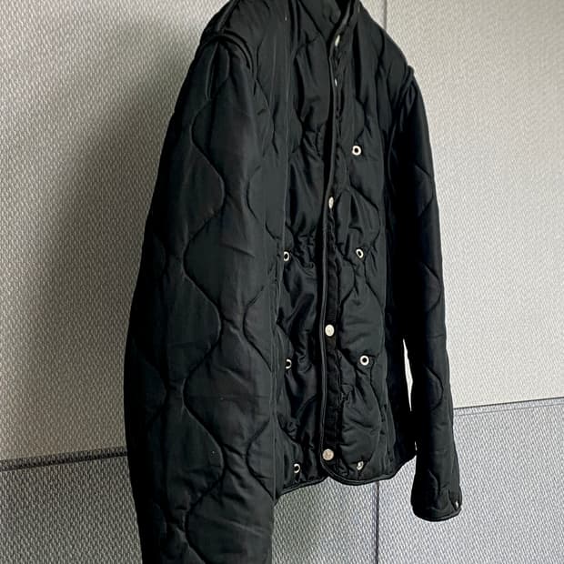  스톤아일랜드 (이너 탈부착 아우터 전용) 블랙 이너 패딩 L 사이즈