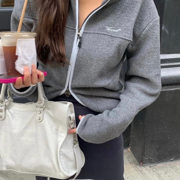 타낫 플리스 그레이 