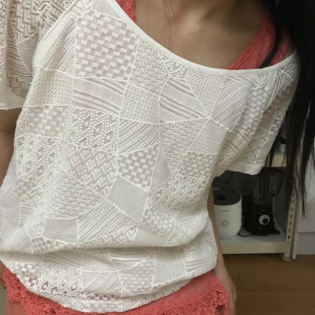 014. white embroidered tee