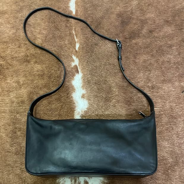 COS 양가죽 가방