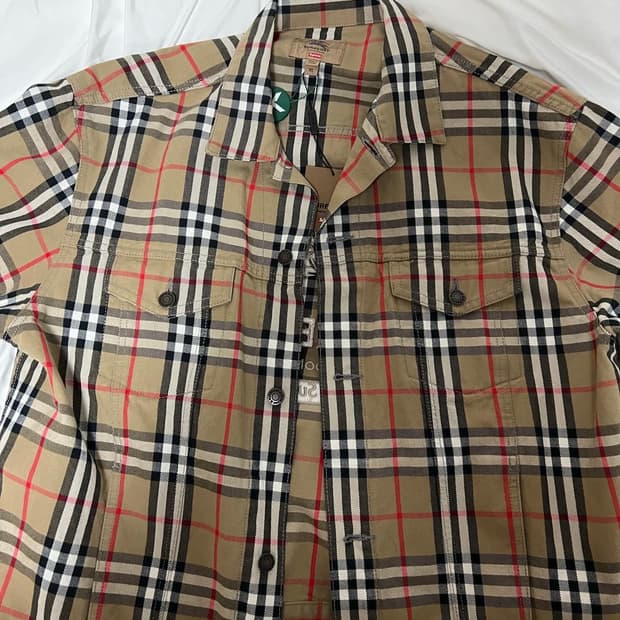 [정품] 슈프림X버버리 백로고 자켓 하이엔드 셔츠 100
