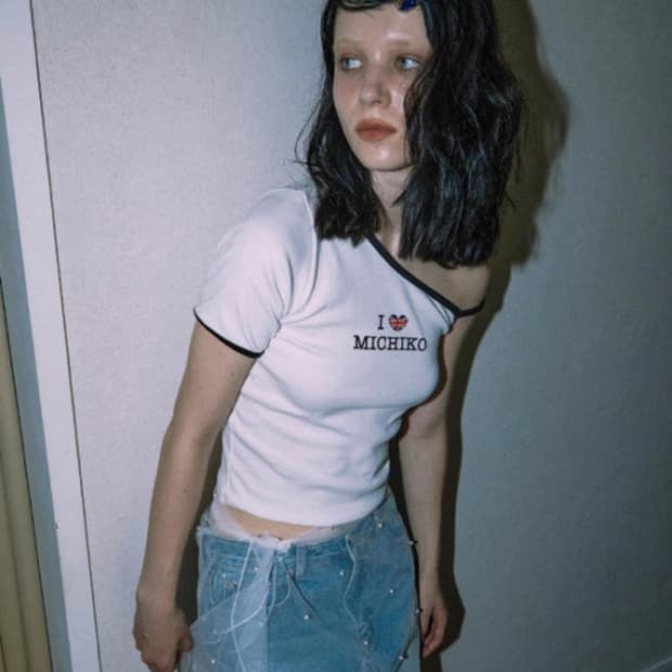 미치코런던 michiko london - 언발란스 탑 화이트(택o)