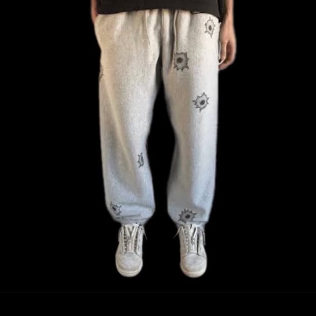 ( 레어) 제레미스캇 x 아디다스 블렛홀 프린트 스웻팬츠