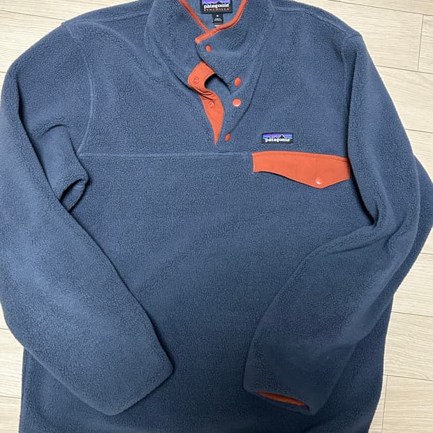 (M) 파타고니아 라이트웨이트 신칠라 스몰더 블루 버니쉬드 레드