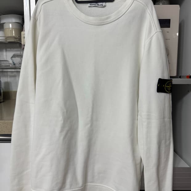 스톤아일랜드 맨투맨 아이보리 와펜 스웻셔츠 L 정품